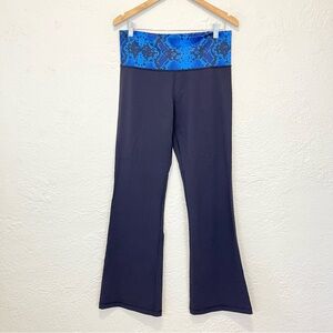 Lululemon Groove Pants Flare Leg Navy Blue Snake 10 Yoga